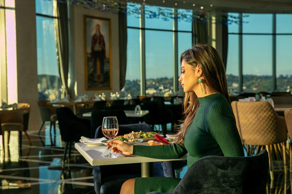 ROTACIONI RESTORAN 360° 